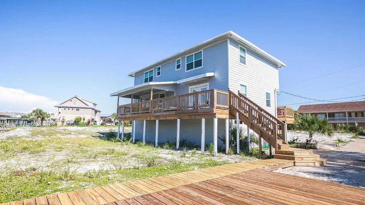 Holiday home The Back Porch - Is A Relaxing 4 Bedroom 3 Bathroom House On Holiday Isle Destin